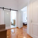 Apartman Regina Old Town 2br Terrace & Parking *