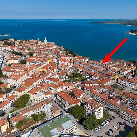 Regina Old Town 2br Terrace & Parking Apartman