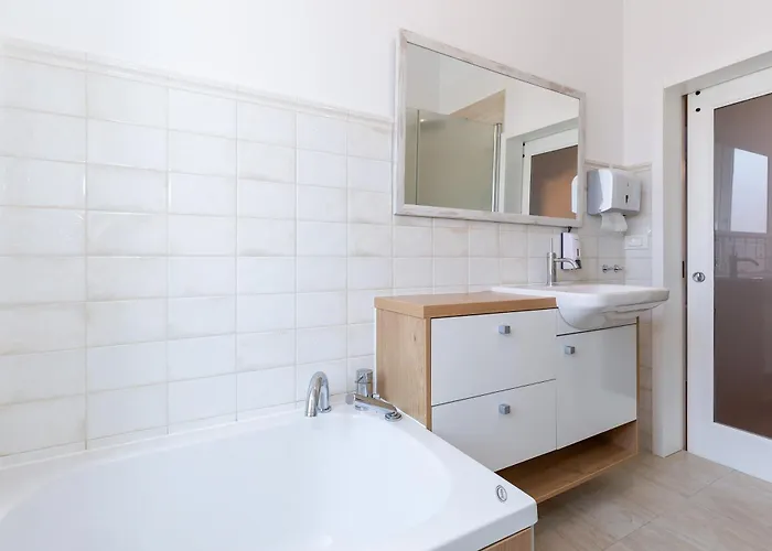 Regina Old Town 2br Terrace & Parking Lägenhet Poreč