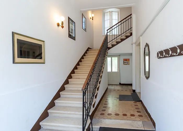 Regina Old Town 2br Terrace & Parking